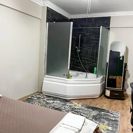 Khavi Airport Apertment Séjour chez l'habitant *