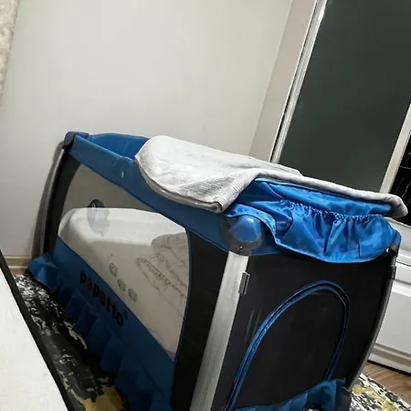 Khavi Airport Apertment Séjour chez l'habitant *