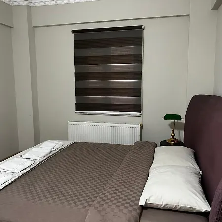 Проживание в семье Khavi Airport Apertment *