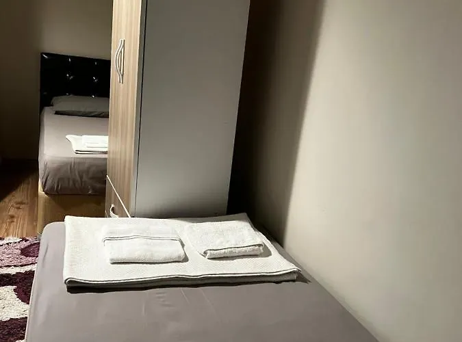 Privatunterkunft Khavi Airport Apertment Istanbul